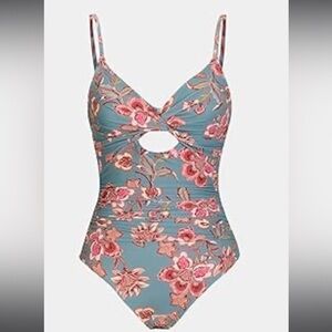 CUPSHE Women's One Piece Swimsuit Tummy Control Twist Front Bathing Suit